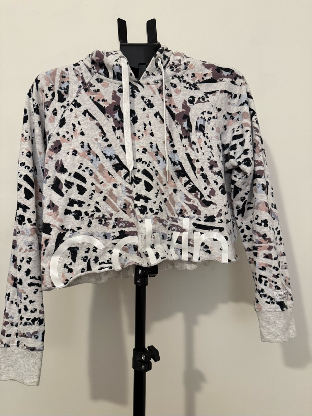 Calvin Klein Performance Cropped Hoodie All Over Animal Print